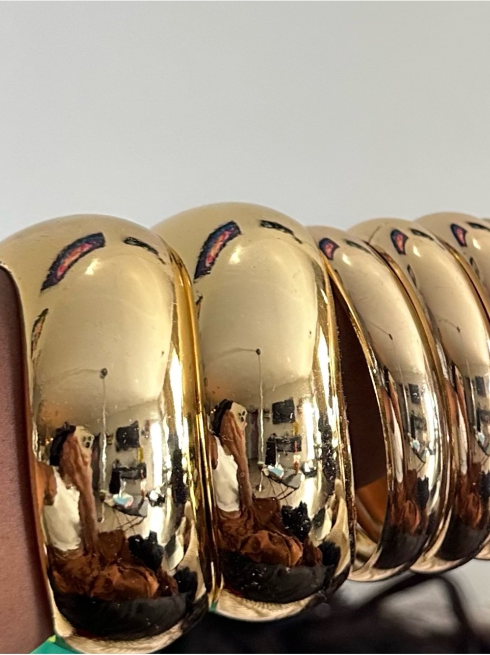 Gold Tone Bangle Bracelet Bundle – Statement Fashion Jewelry Set